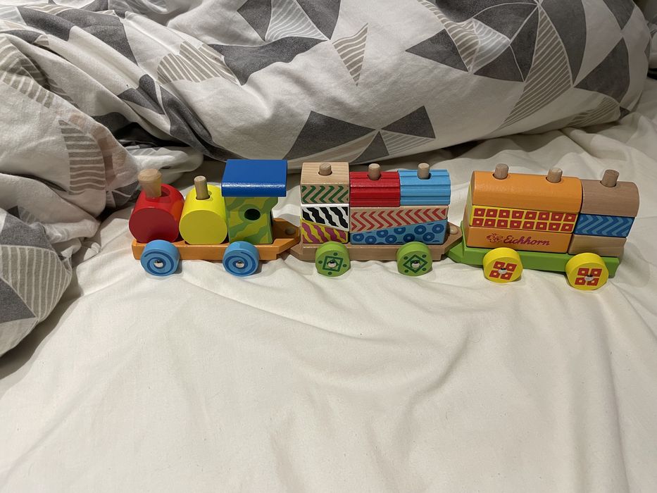 Дървено влакче за игра