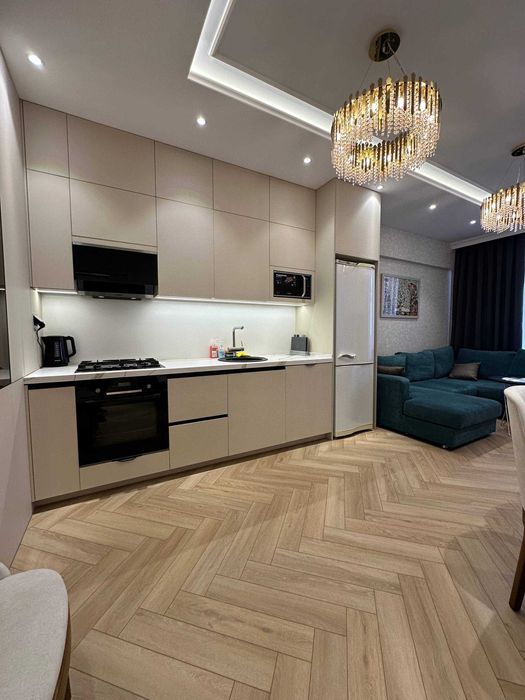 Новостройка 2/4/9 на Циалковском, 64 м² с мебелью