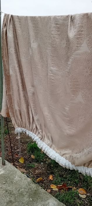 Пердета   плътни   пет броя височина   240 см различни ширина