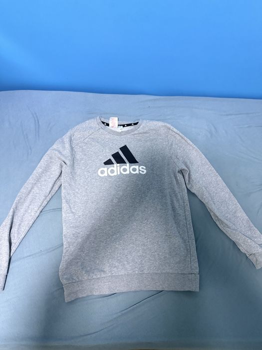 Дрехи на dsquared2, adidas и boss