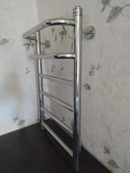 Продам сушилку змеевик для ванной