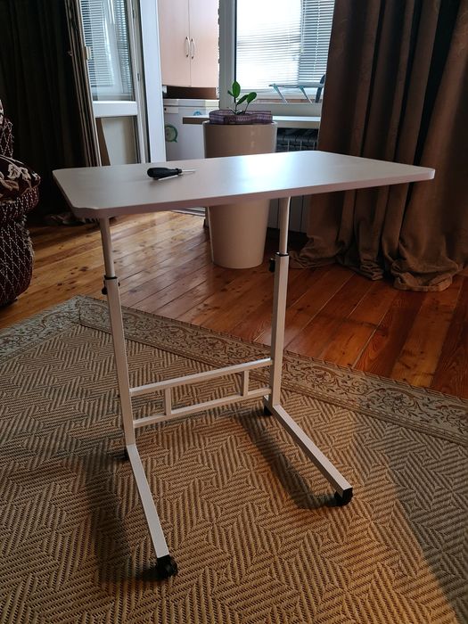 стол,парта,столешница