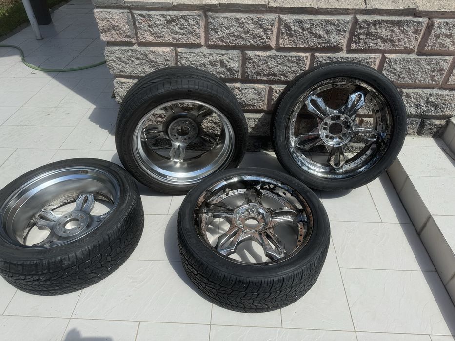 Шины с дисками Корея 275/40R20