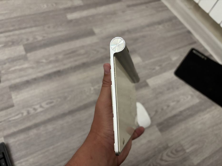 клавиш мышка apple