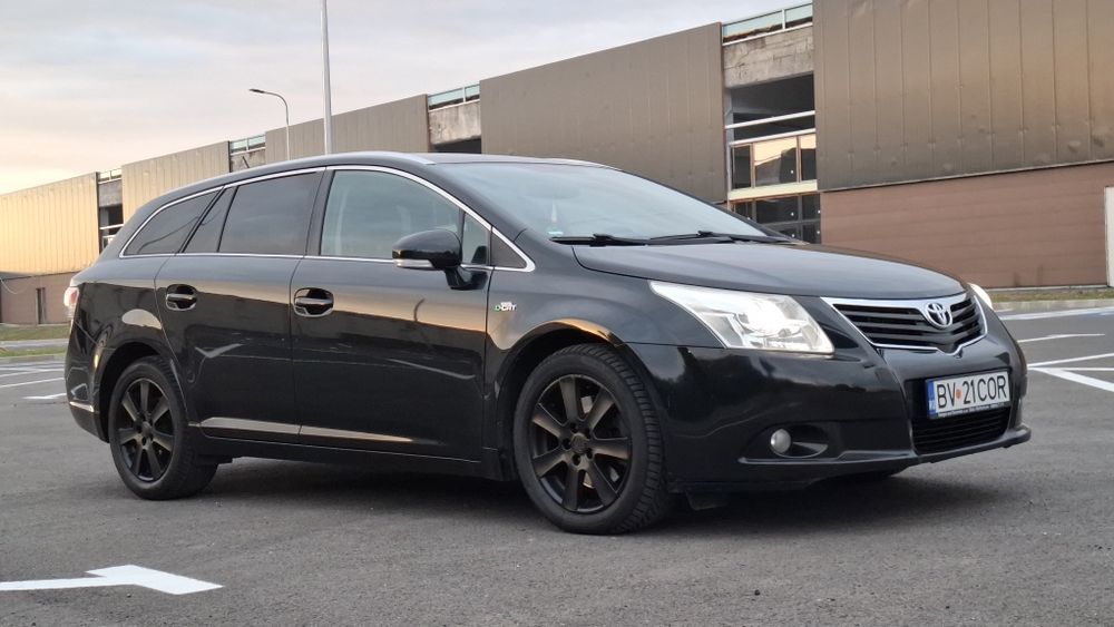 TOYOTA Avensis 2011 — imagine 3