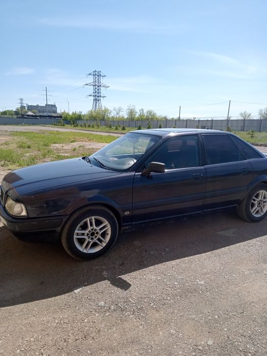 Продаю Ауди Б4 80