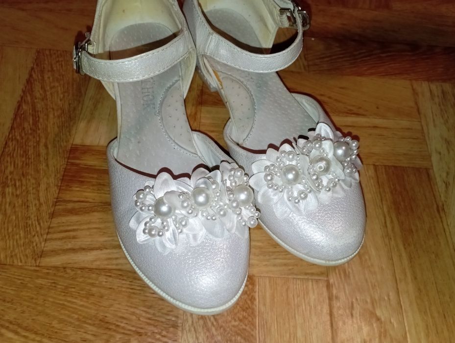 Туфли для девочки