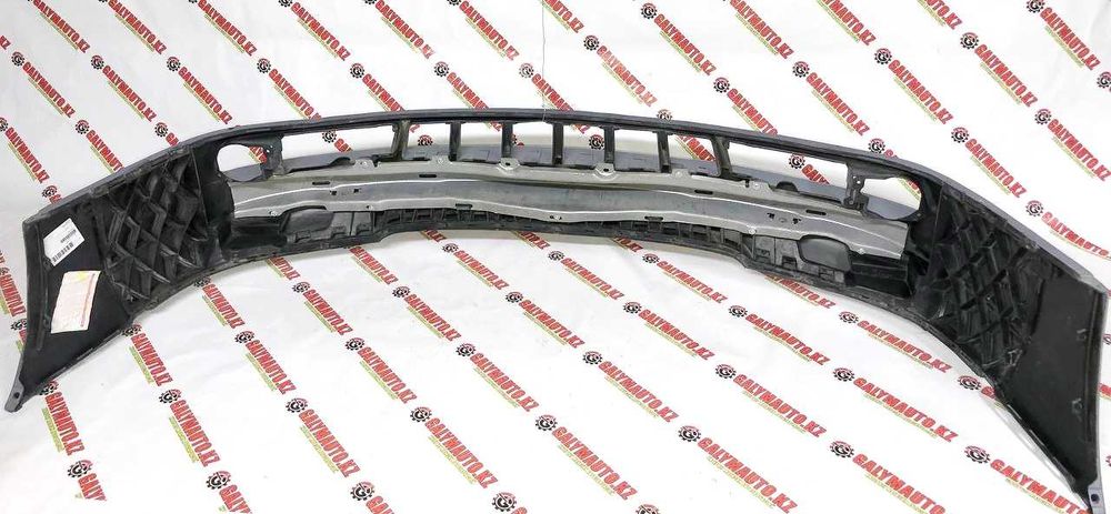 Передний Бампер Audi A4 99-00 AD04012BA