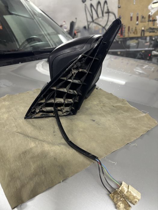 Зеркало правое Нива Шевроле