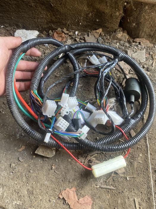 Продам запчасты на скутер 150-125 куб