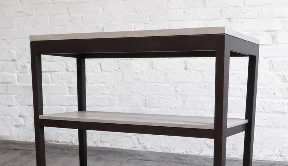 Стеллаж (консоль) в стиле лофт