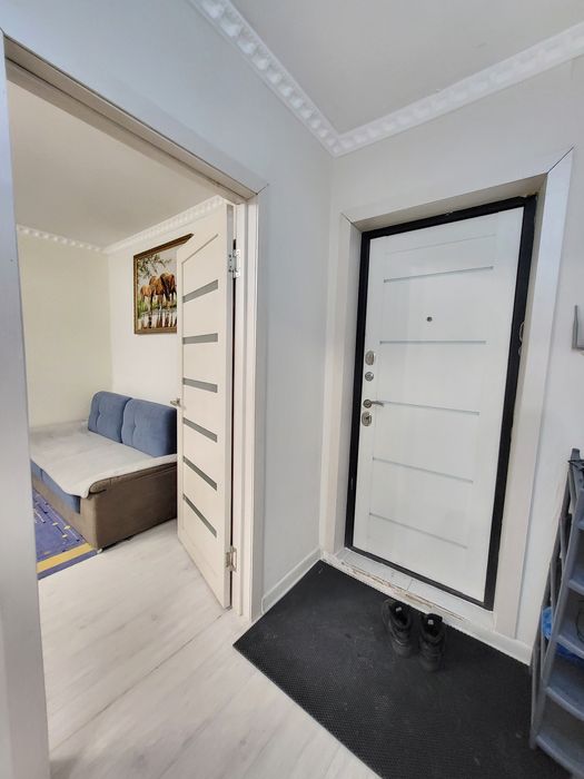 Чистая однушка посуточно, день ночь