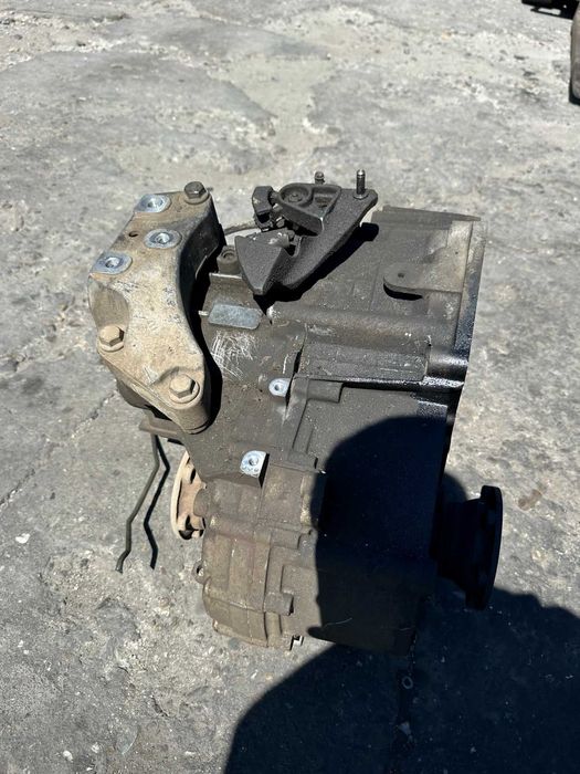 Cutie de viteze manuala 6 trepte 2.0 TDI KNY Volkswagen Golf 5