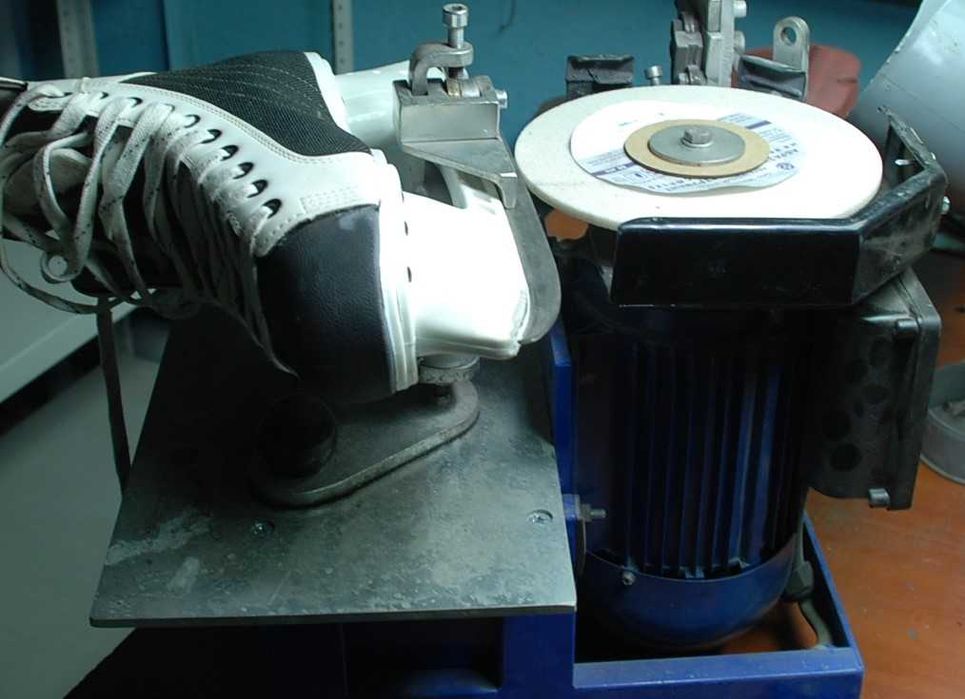 Заточка коньков.