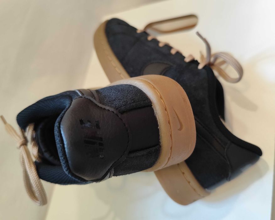 Pantofi sport casual 38.5 39 NIKE Court Royale piele naturala moale