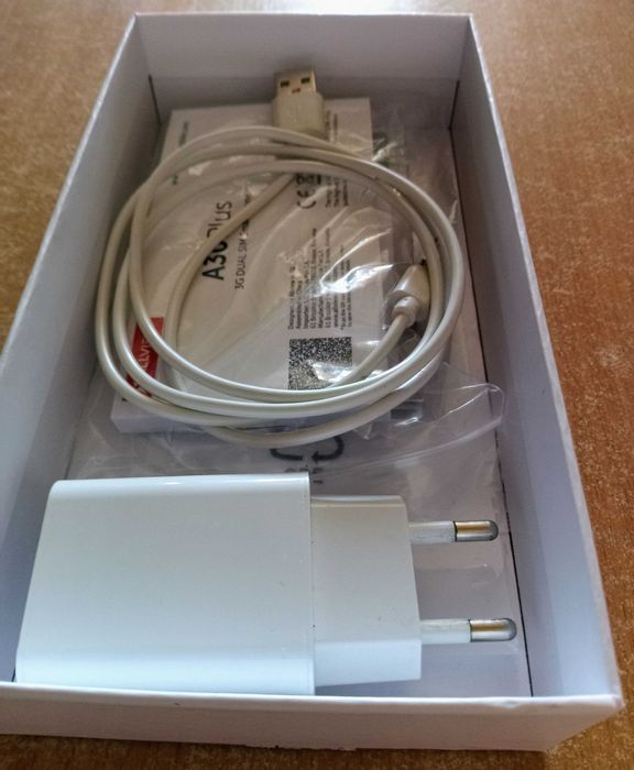 Vand telefon mobil Allview A30 Plus !!!