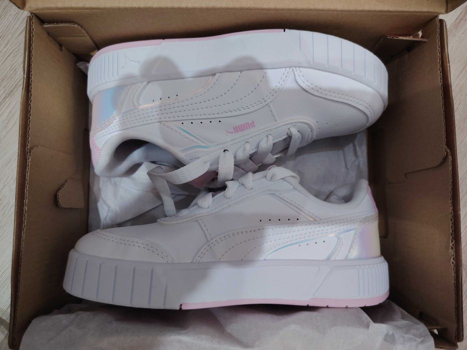 Детски маратонки Puma Carina Mia Holo 32 номер