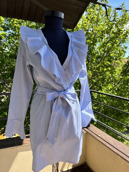 Rochii noi cu eticheta