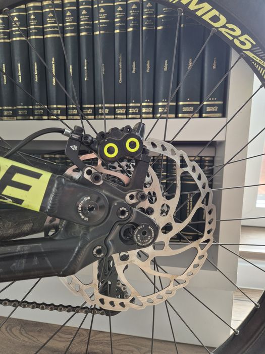 Scott Voltage FR710
