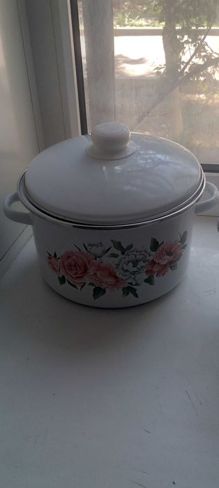 Кастрюля 4,5 л эмалированая