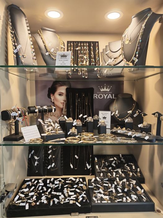Bijuterie Amanet Exchange ROYAL  / Bijuterii AUR/ Ceasuri / Telefoane schimb valutar