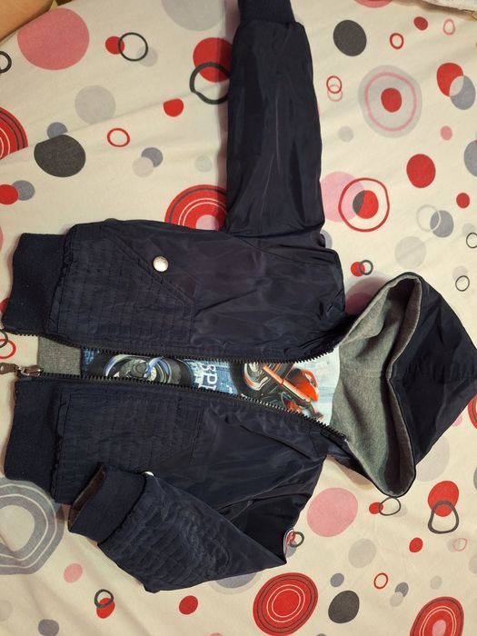 Двулицево преходно яке 80 размер