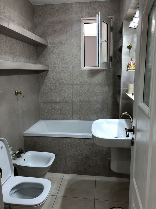 Apartament de inchiriat