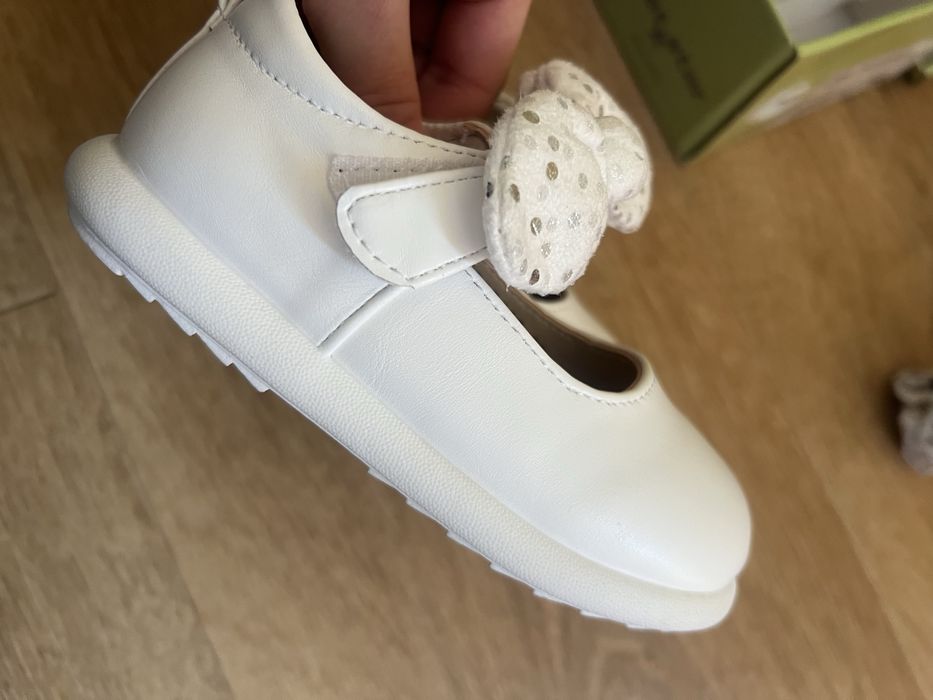 Matstar детски бели обувки/балеринки 25 номер