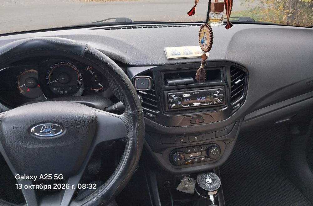 Продам автомобиль Lada Westa