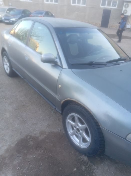 Ауди а 4 б 5 1994 г.в.