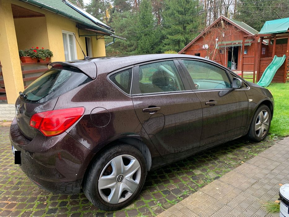 Opel Astra J 1.6 Benzină 114 CP 2012, primul proprietar