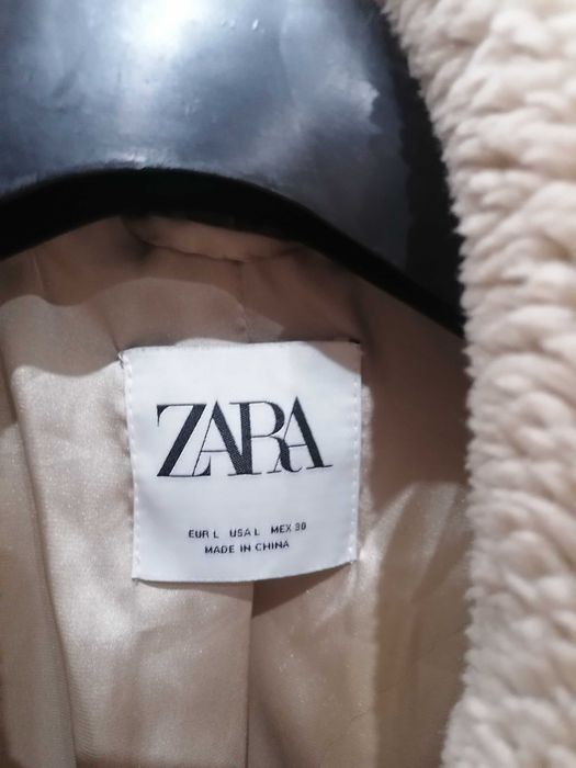 Палтенце на ZARA