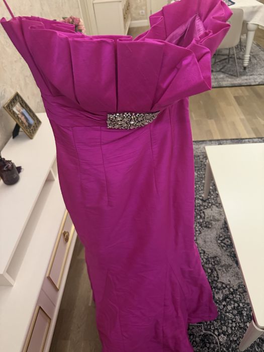 Rochie sherri hill roz matase 100%