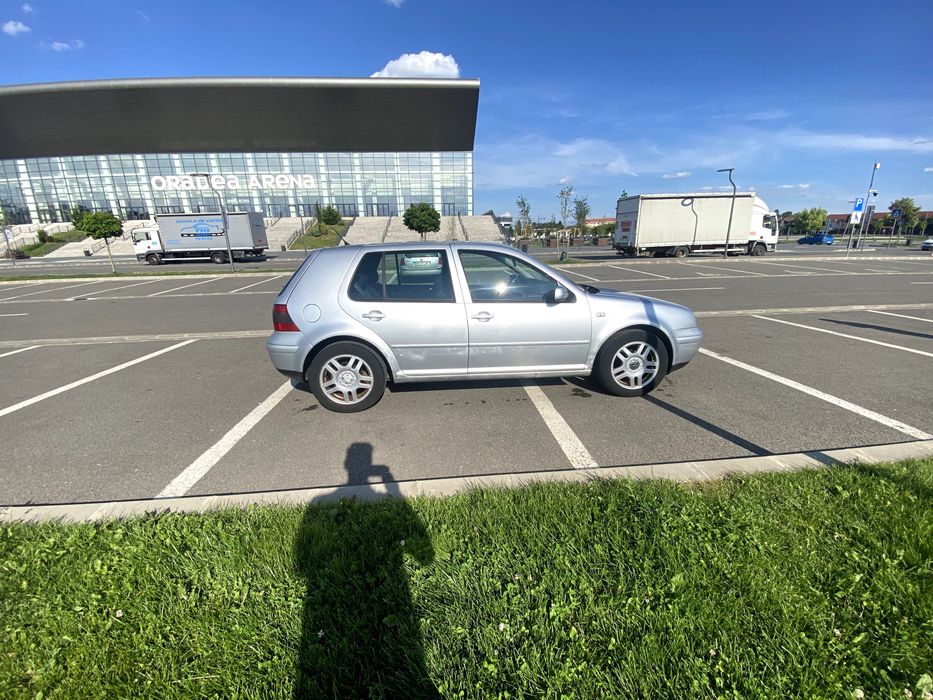 VOLKSWAGEN Golf 2002 — imagine 4