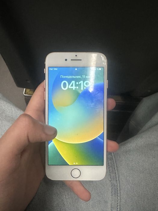 Iphone 8 задняя крышка разбита