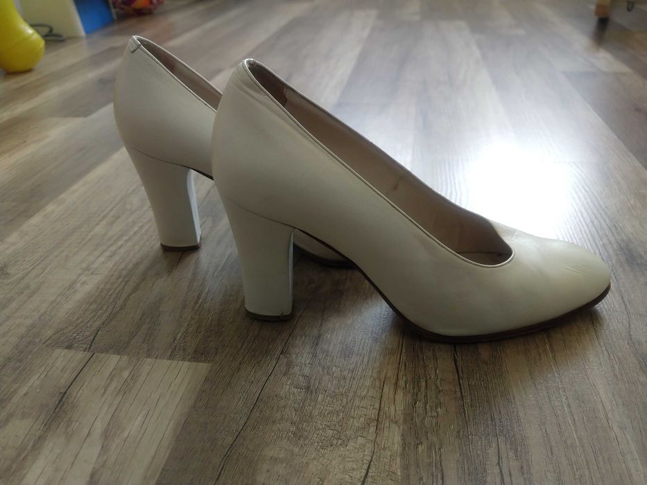 Обувки 35 и 36 номер