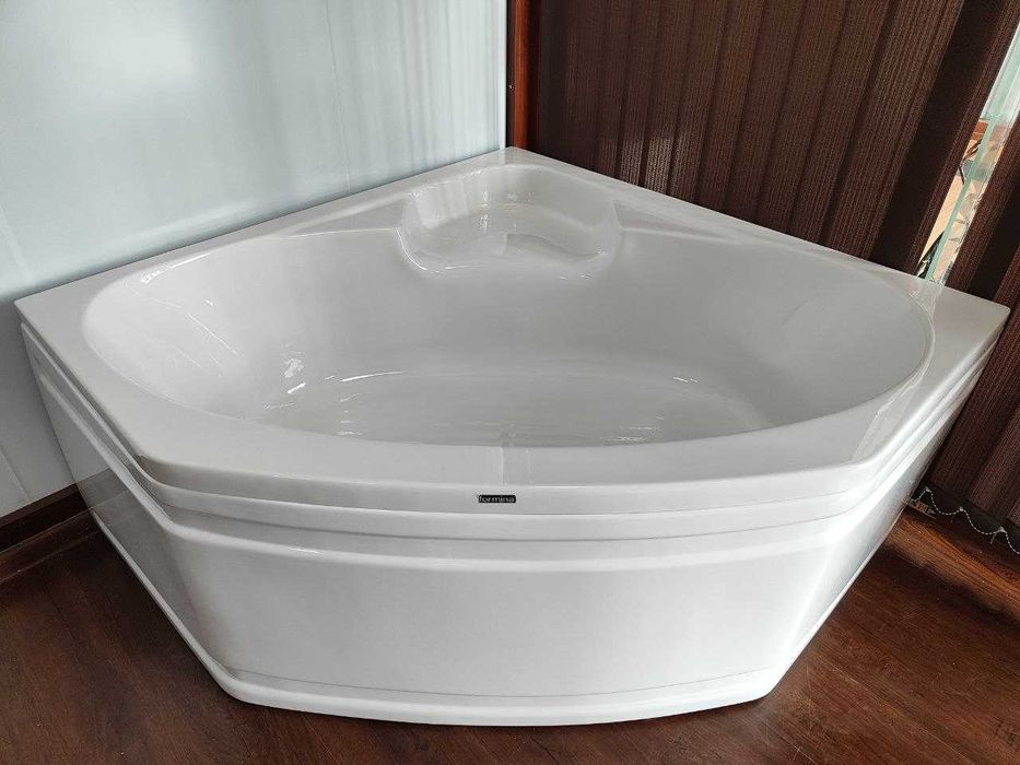 Турецкая ванна овальная FORMINA 100x100 / Akril vanna oval