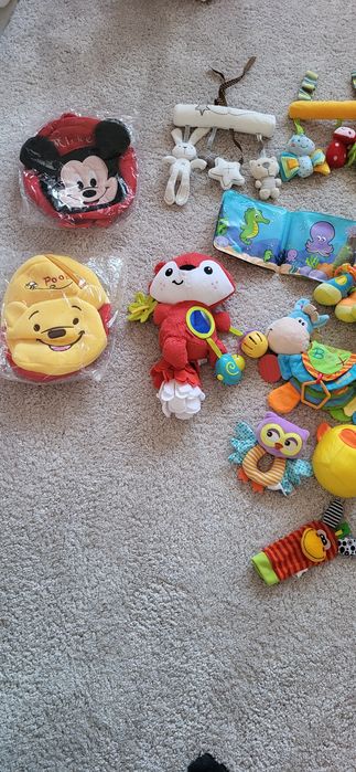 Лот бебешки играчки!