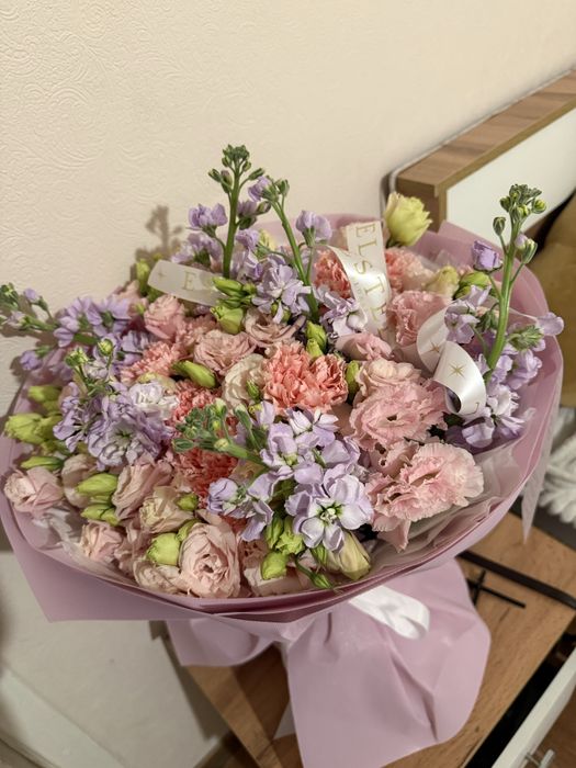 Цветы свежие  микс