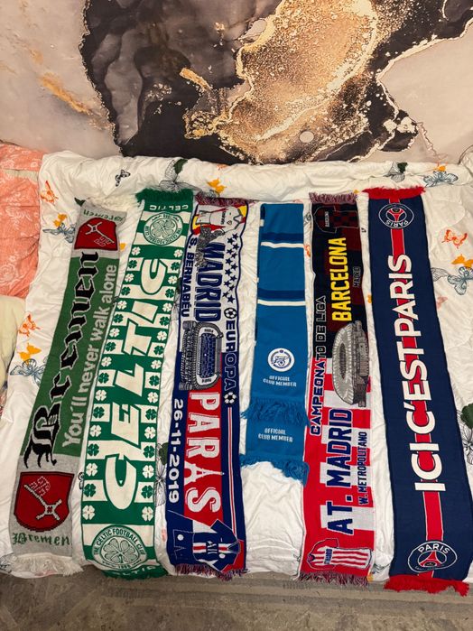 Футбольные шарфы