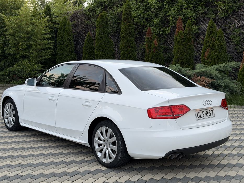Audi A4 2.0 diesel  170 cp 2011 full led