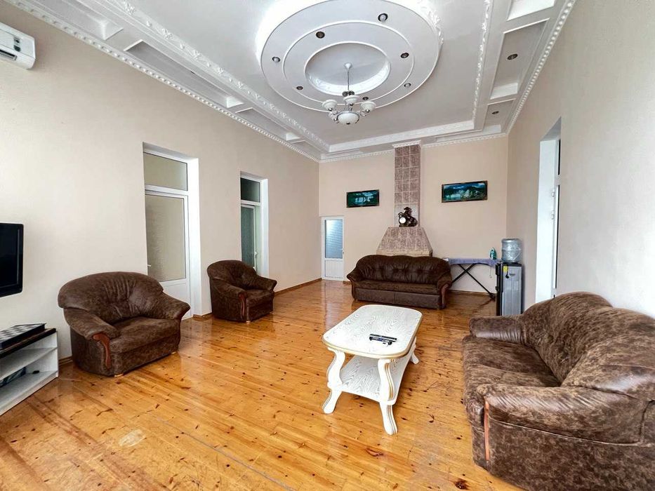 Аренда дача на берегу реки Чирчик Платина. Цена договорная