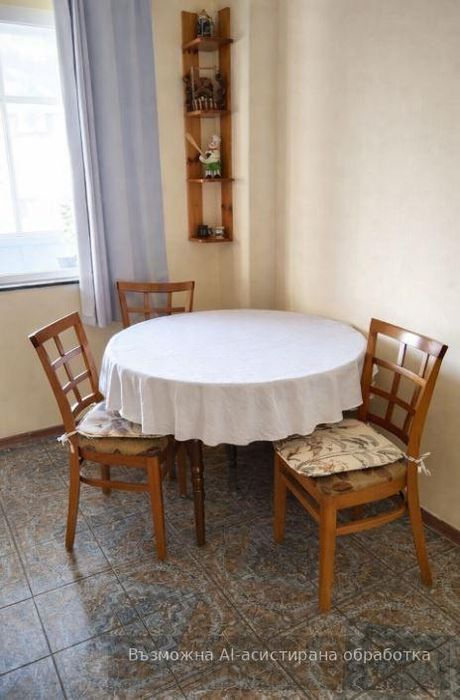 Тристаен апартамент  в гр.Варна, Завод Дружба!