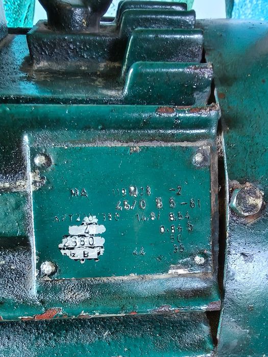 Vând două motoare electrice
