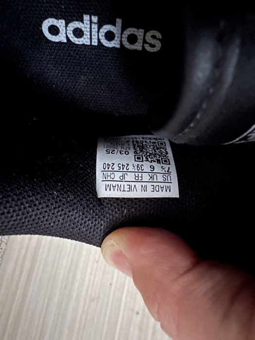 Продам кеды Adidas