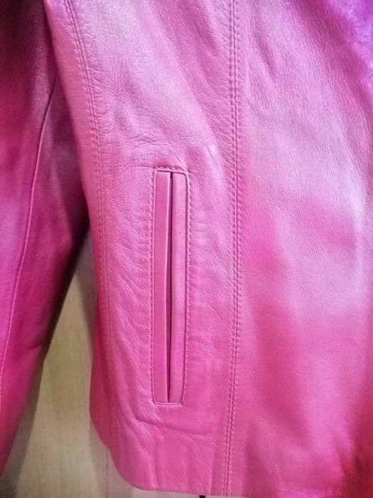 Дамско кожено яке