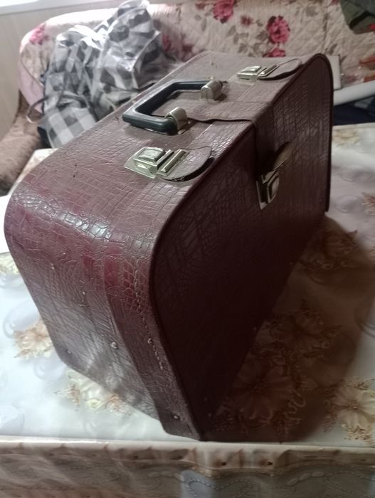Швейная машина советская