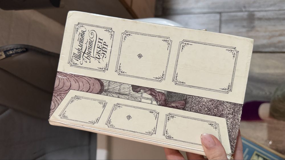 Книги продам недорого