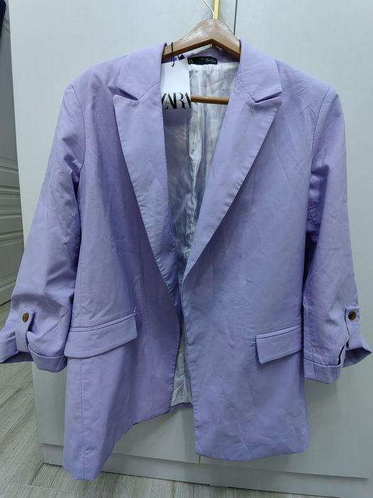 Продам пиджак новый с этикеткой