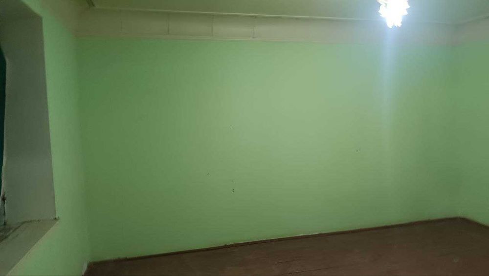 Honadon sotuvda 5 xonadan iborat